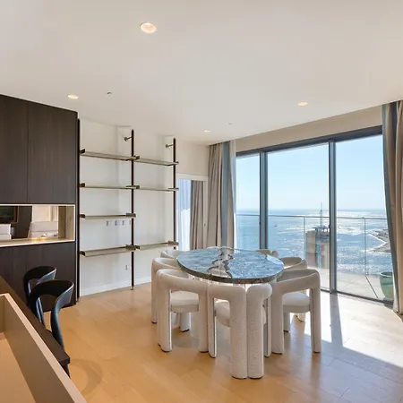 Mercury Lvl30 Two Bedroom Lux With Sea View And Terrace *